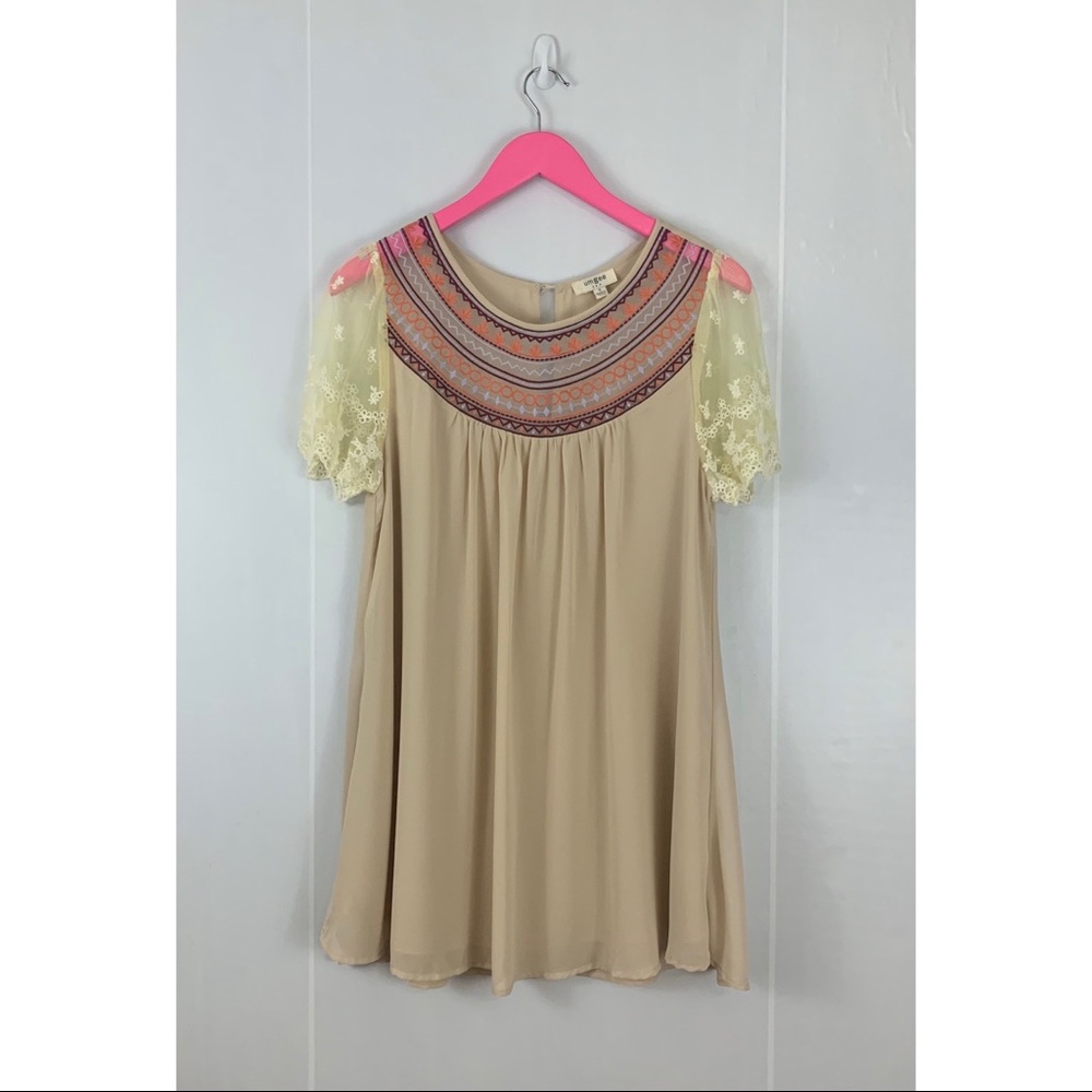 Umgee Lace Sleeve Tunic